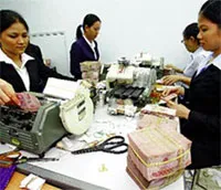  Lãi suất tăng - Doanh nghiệp càng khó khăn