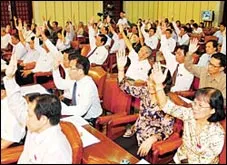 Khai thác tiềm năng nội lực TP, vượt qua khó khăn để kiềm chế lạm phát, duy trì tốc độ tăng trưởng