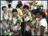 Công ty Thế giới hoa tươi khai giảng khóa đào tạo cắm hoa miễn phí cho trẻ mồ côi, khuyết tật