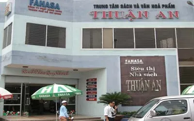 Khánh thành công trình mở rộng Nhà sách - siêu thị Thuận An 