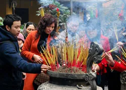 Vấn đề hôm nay: Lễ chùa ngày xuân