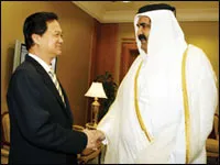 Thủ tướng Nguyễn Tấn Dũng hội kiến Quốc vương Qatar 