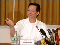 Thủ tướng Nguyễn Tấn Dũng làm việc với thành phố Hồ Chí Minh 