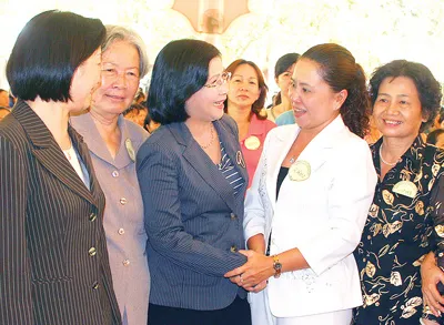 TPHCM họp mặt kỷ niệm 99 năm ngày Quốc tế Phụ nữ 8/3 