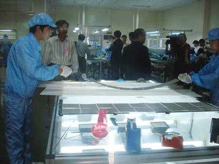 Khánh thành nhà máy sản xuất tấm pin năng lượng mặt trời đầu tiên tại Việt Nam