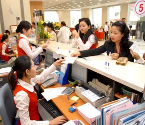 Các ngân hàng đua nhau tăng lãi suất huy động
