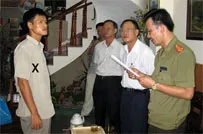 Trần Anh Kim và Nguyễn Tiến Trung đã hoạt động chống phá nhà nước CHXHCN Việt Nam như thế nào?