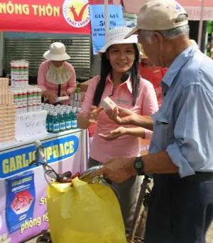 Chia sẻ kinh nghiệm thực hiện chương trình “Hàng Việt về nông thôn” đến các tỉnh thành trên cả nước