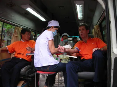 TIN:Hiến máu nhân đạo nhân dịp kỷ niệm sinh nhật Báo. 