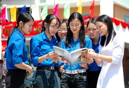 Họp mặt truyền thống ngày kỷ niệm 60 năm ngày truyền thống Học sinh - Sinh viên
