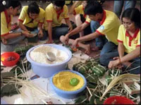 650 bánh chưng tình nguyện