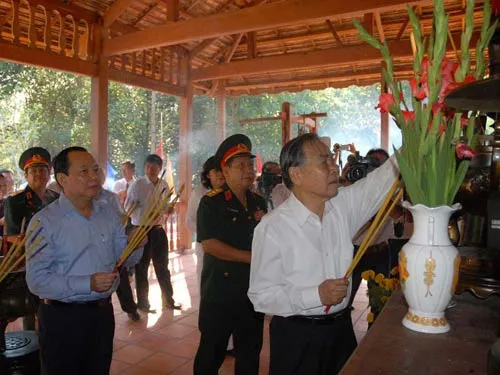 Họp mặt truyền thống và động thổ xây dựng Khu truyền thống Cách mạng Sài Gòn - Chợ Lớn - Gia Định