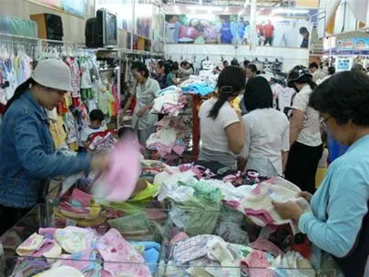 Khi hàng Việt về với người Việt