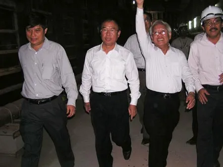 Thông Đốt hầm thứ 1 với đường dẫn
