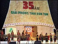 Ngày 16/3/2010 – 35 năm Giải phóng Kon tum