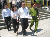 Đề nghị tăng mức án đối với Huỳnh Ngọc Sĩ và Lê Quả