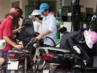 Tiếp tục trích 500 đồng/lít xăng nhằm bình ổn giá