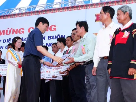 Hoàn thành dự án cấp điện cho các buôn thôn thuộc 5 tỉnh tây nguyên