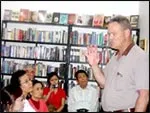 Xin lỗi Việt Nam