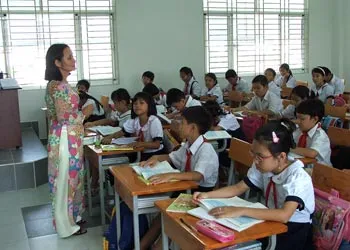 Những vùng trũng của giáo dục TPbr Bài 1: Thiếu trường lớp ở các quận - huyện vùng ven