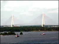 Miền Tây cất cánh