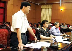 Càng nhiều Luật thì càng xung đột pháp luật, chồng chéo và Luật càng phải sửa nhiều