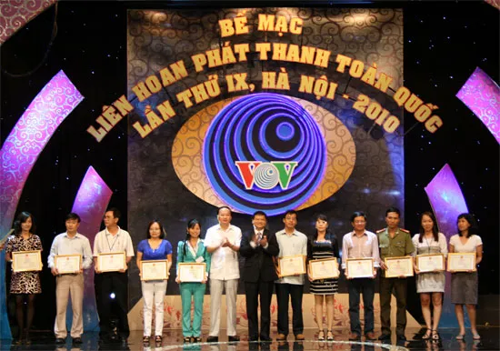 Bế mạc Liên hoan Phát thanh toàn quốc lần thứ IX năm 2010: Đài TNND TP.HCM đoạt 5 giải 1