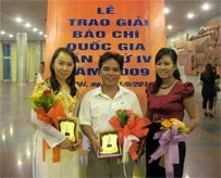 Lễ trao Giải Báo chí Quốc gia lần IV/2009 - Đài TNND TPHCM đoạt giải B Giải phát thanh dành cho phóng sự
