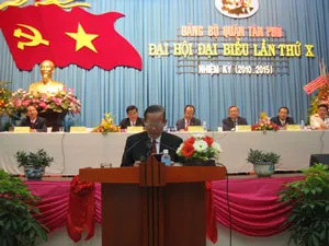 Ông Nguyễn Hoàng Năng tái đắc cử chức danh Bí thư Quận Ủy Tân Phú nhiệm kỳ 2010-2015