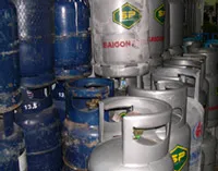 Giá gas giảm 9.000 đồng/bình 12kg trong tháng 8/2010