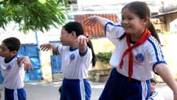 PSTT: Trước thềm năm học mới brBài 1: Trường lớp, giáo viên lại trễ hẹn