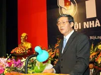 Ông Đinh Thế Huynh đắc cử Chủ tịch Hội nhà báo
