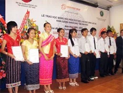 Tăng cường hợp tác trong giáo dục ĐH và nghiên cứu khoa học 3 nước VN - Lào - Campuchia
