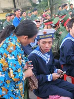 1.900 thanh niên thành phố lên đường nhập ngũ