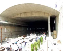 Chuẩn bị hợp long hầm Thủ Thiêm