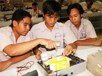 Các trường nghề cần liên kết để thu hút thí sinh