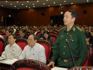 Ngày 2-11, Quốc hội tiếp tục thảo luận về tình hình kinh tế - xã hội năm 2010 và kế hoạch năm 2011