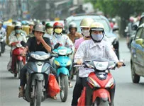 Giảm thiểu ô nhiễm không khí do xe cơ giới  phải có lộ trình