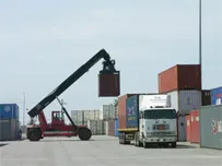 Bình luận: Phát triển cảng, nên tập trung vào chiều sâu