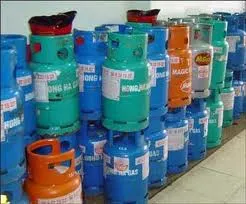 Từ 18/12/2010: Giá gas bán lẻ tiếp tục giảm 8.000 đồng