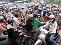 Văn hóa giao thông - Phải bắt đầu từ ý thức người dân