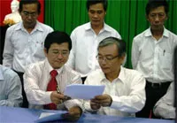 Cần Giờ bắt đầu chi trả tiền bồi thường của Vedan