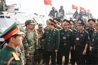 Công bố Quyết định đổi tên Bộ Chỉ huy quân sự TPHCM thành Bộ Tư lệnh TPHCM.