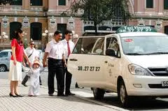 Ngành vận tải cân nhắc việc điều chỉnh giá cước