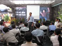 Tập huấn kỹ thuật cho nông dân theo tiêu chí phát triển cà phê bền vững