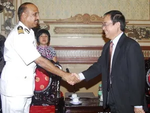 Tàu cảnh sát biển Ấn Độ thăm Tp.HCM