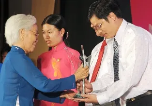 Lễ trao giải thưởng Hồ Hảo Hớn kỷ niệm 80 năm ngày thành lập Đoàn TNCS Hồ Chí Minh