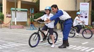 Ngày hội khoa học và đời sống chủ đề về giao thông với môi trường