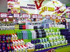 UBMTTQ quận 5 thực hiện tốt cuộc vận động “Người VN ưu tiên dùng hàng VN”