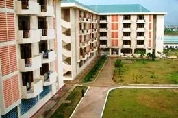 Di dời trường Đại học ra ngoại thành: Loay hoay chuyện di dời